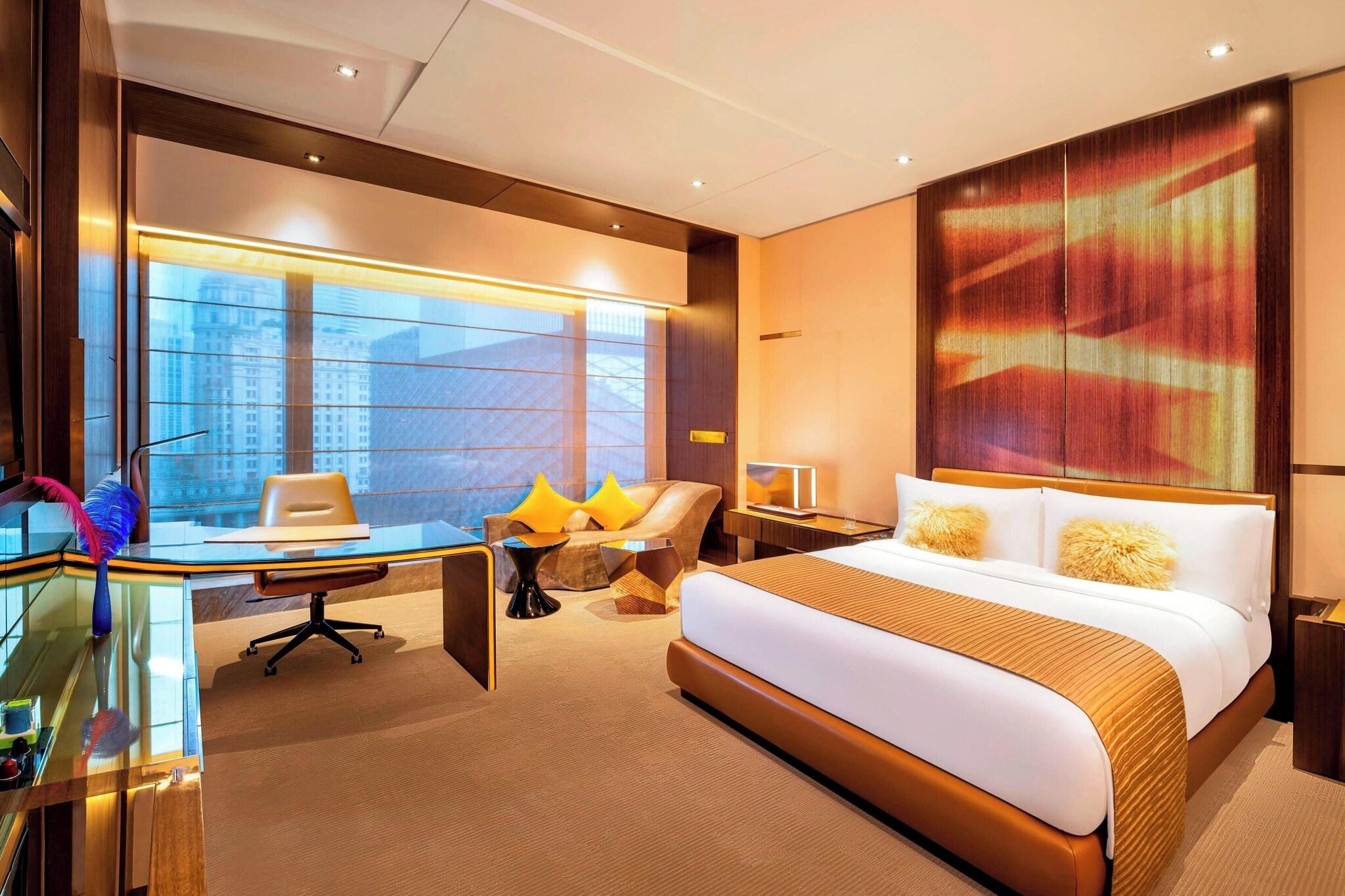 Room, Double Bed, City View
