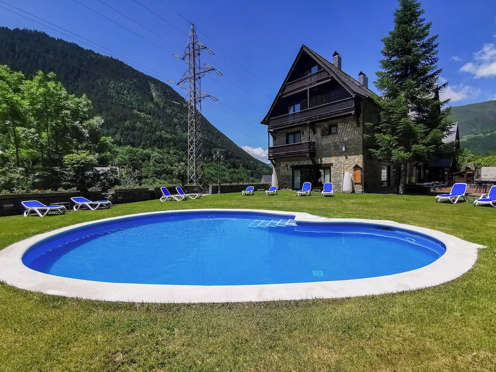 Hotel de Tredos Baqueira Affiliated by Melia 58/61