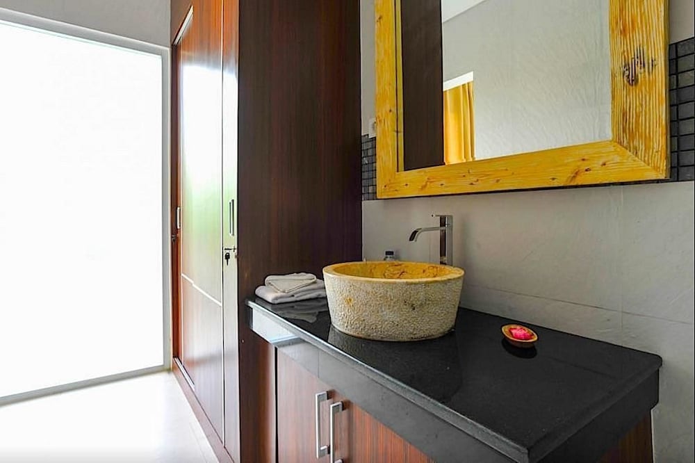 Puri Bagus Villa Legian Kuta 41/45