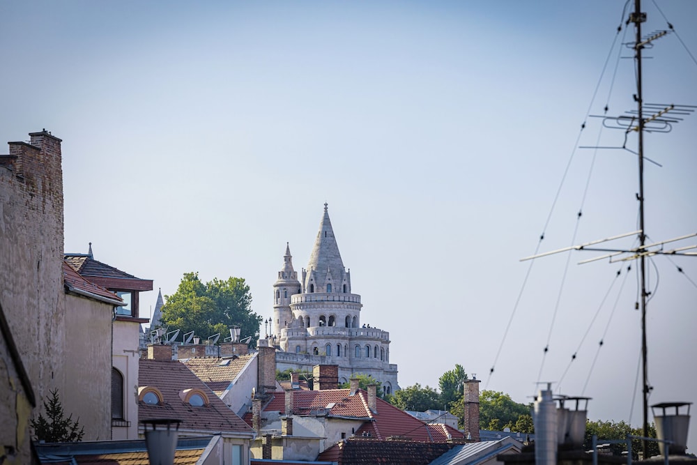 Carlton Hotel Buda Castle 56/64