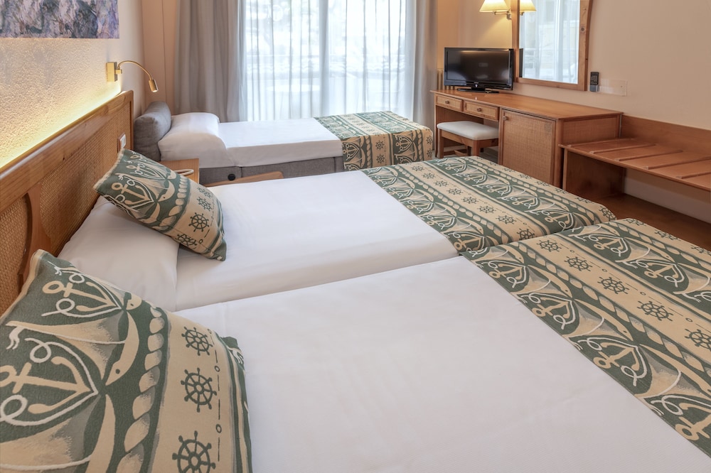 GHT Oasis Tossa & Spa 13/71