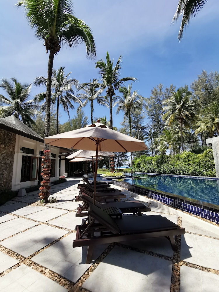Khao Lak Blue Lagoon Resort 38/42