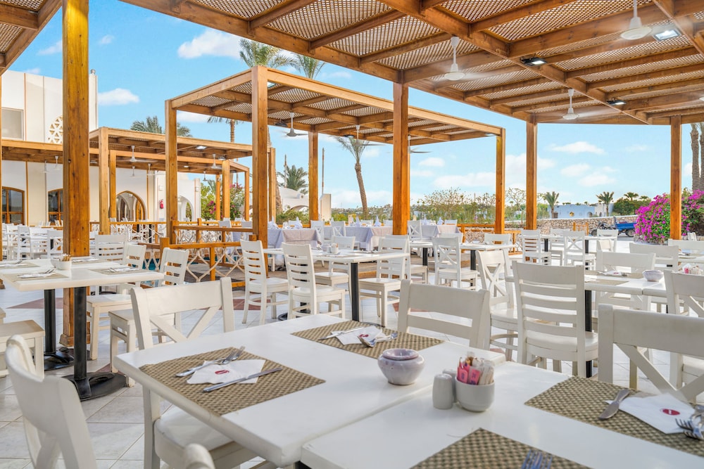 TOP Domina Coral Bay Resort 34/50