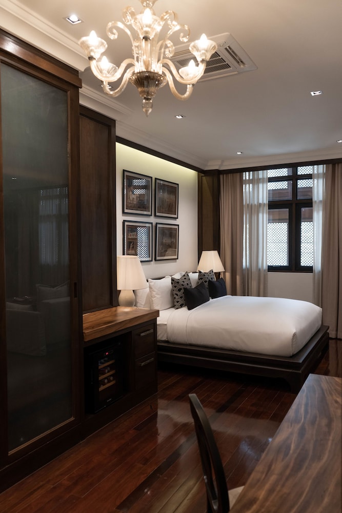 The Bridge An Eclectic Luxotel Chiangmai 51/72