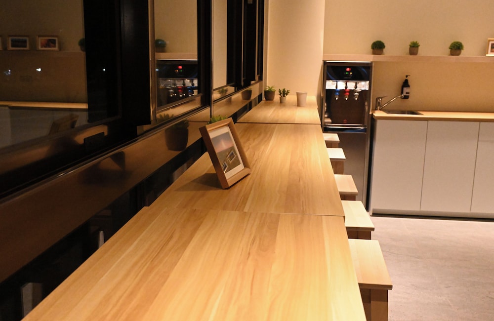 Lutel Hotel 83/100