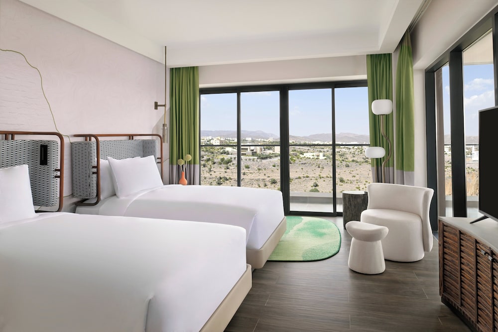 Standard, Twin Beds