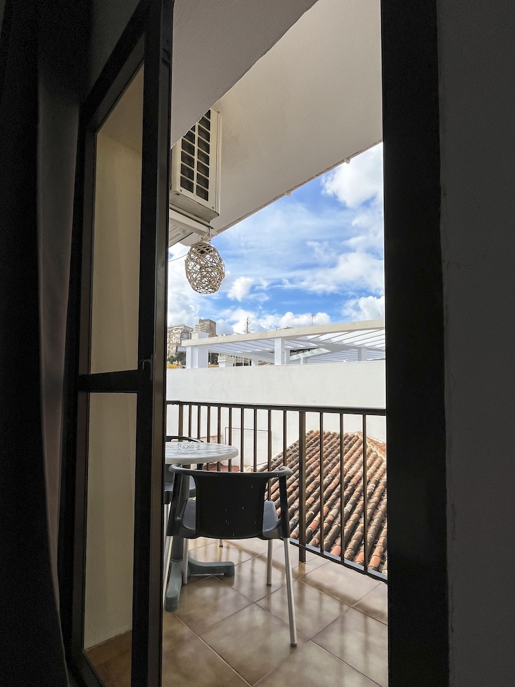 Hostal Beatriz 34/50