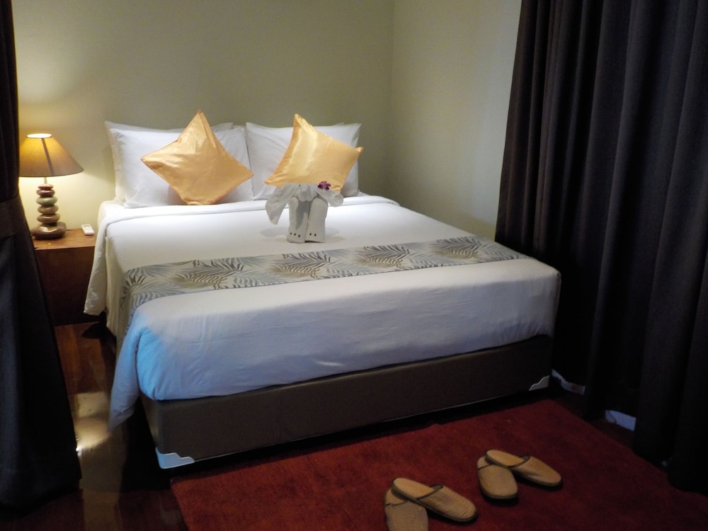 Khaolak Wanaburee Resort 16/73