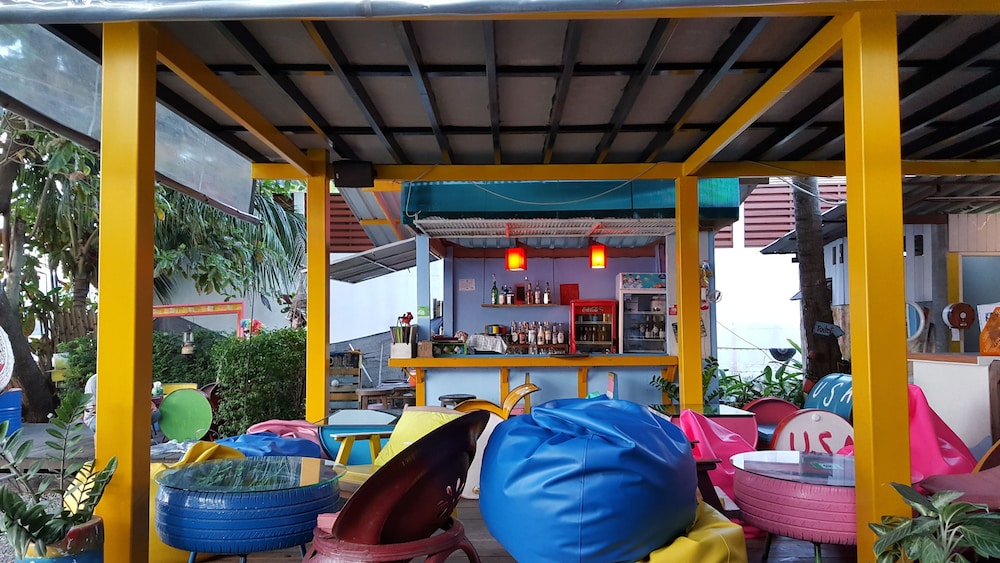 Think & Retro Cafe Lipa Noi Samui 11/62