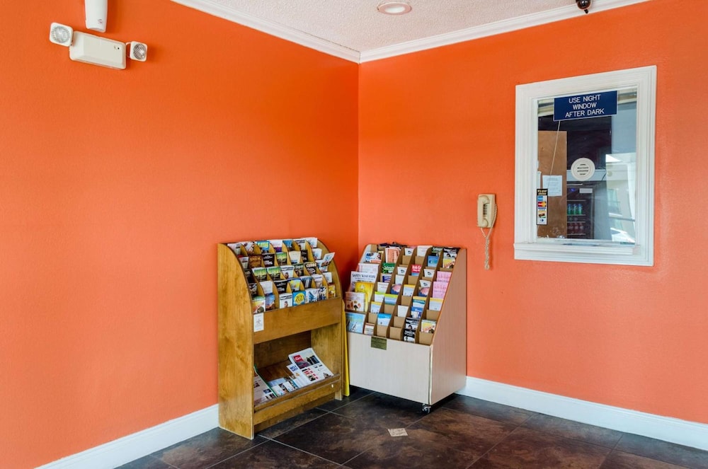 Motel6 Mobile, AL in MOBILE - AL