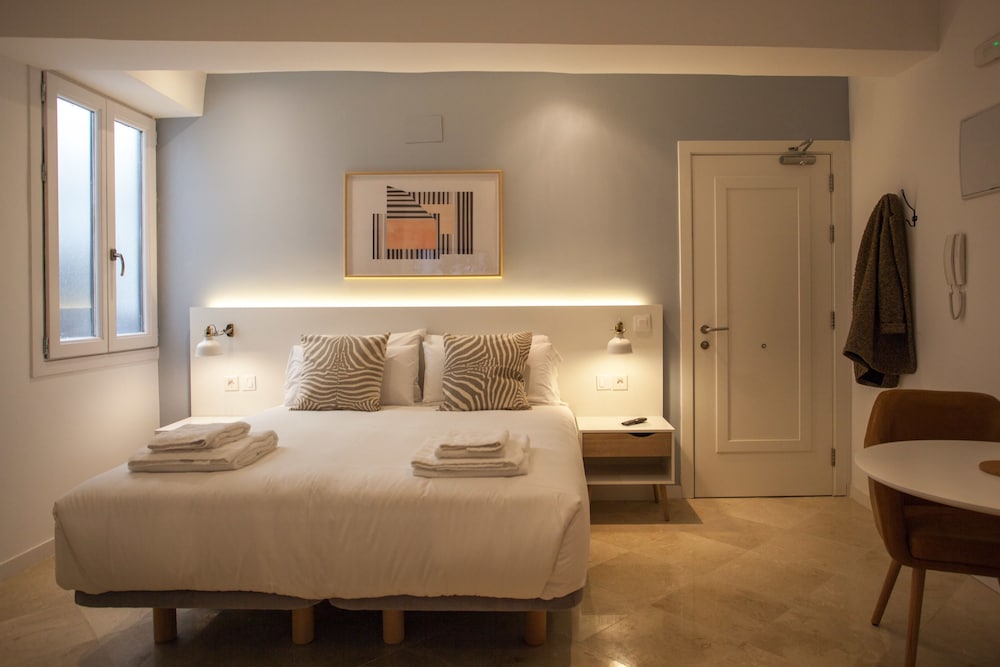 Gran Central Suites 20/50