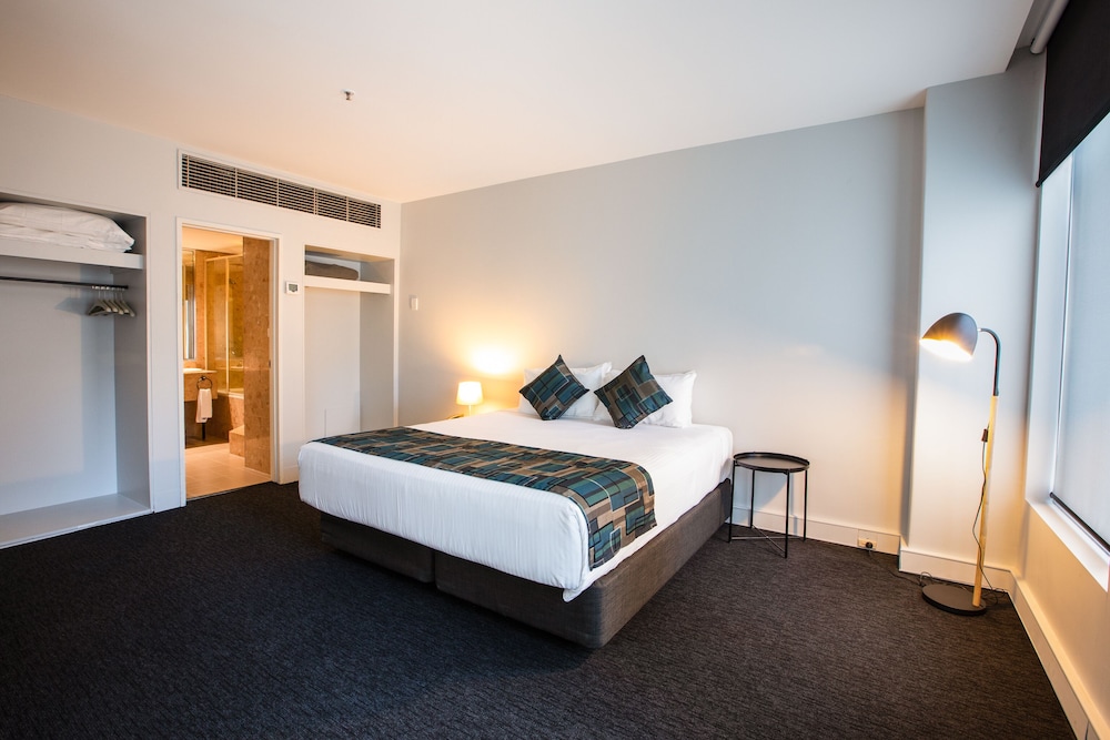 Executive King Suite