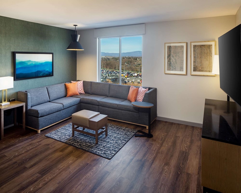 Hyatt Place Harrisonburg 16/44