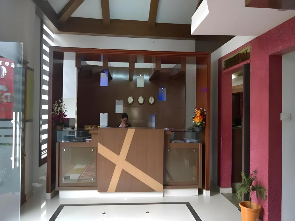 MADIKERI HERITAGE 6/21