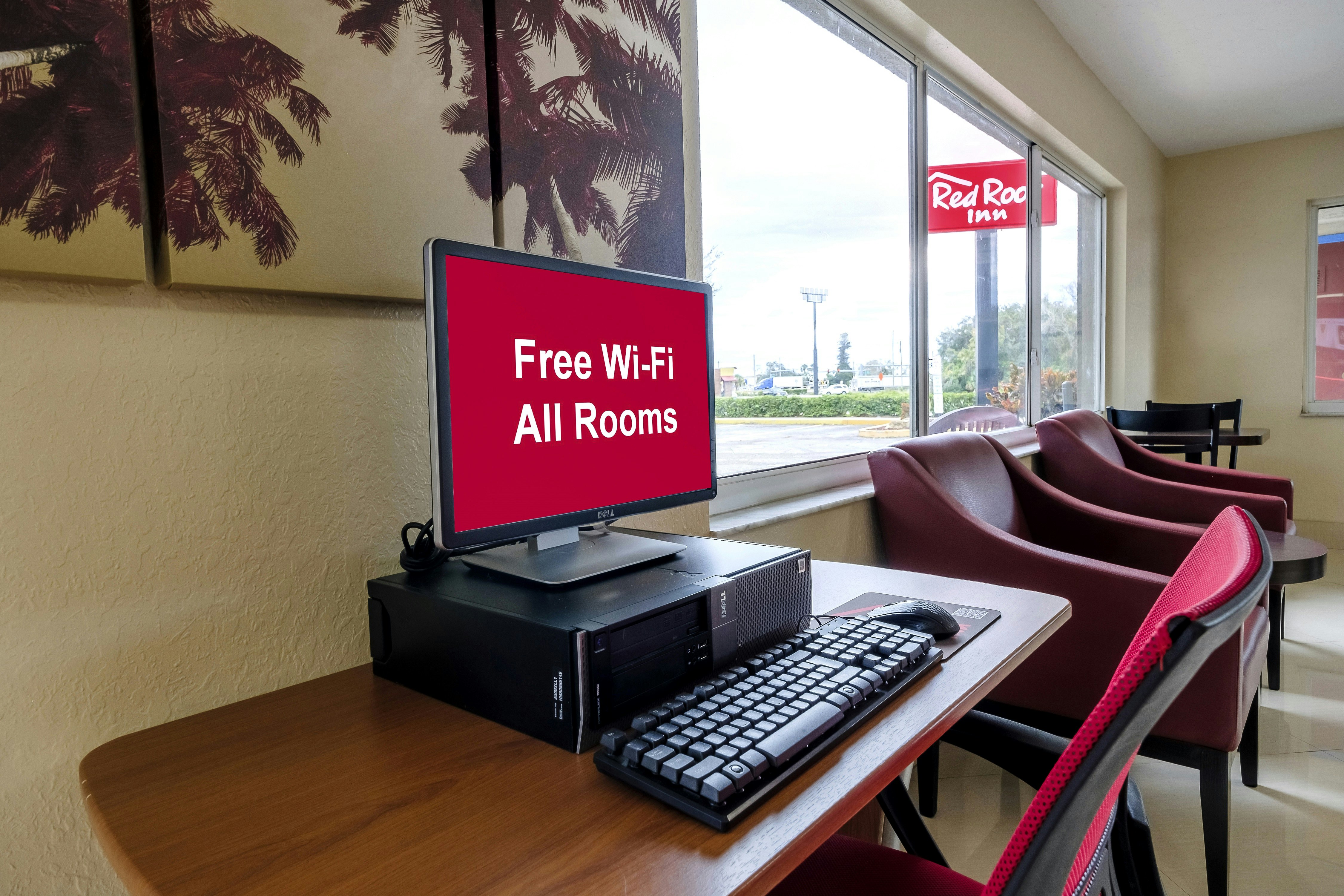 Red Roof Inn Ellenton - Bradenton NE 16/18