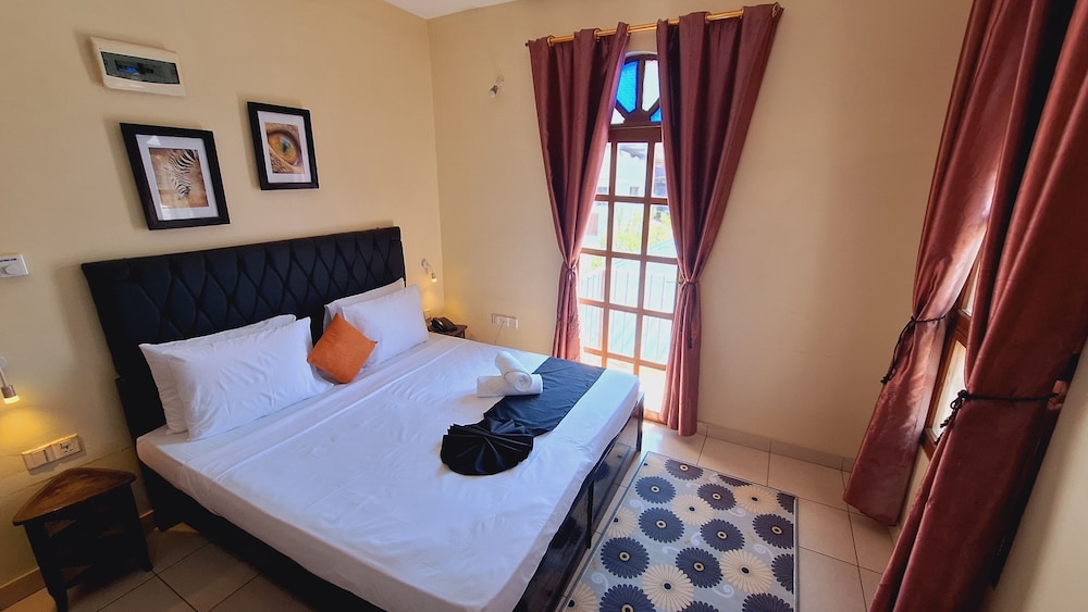 Rumaisa Hotel 4/33