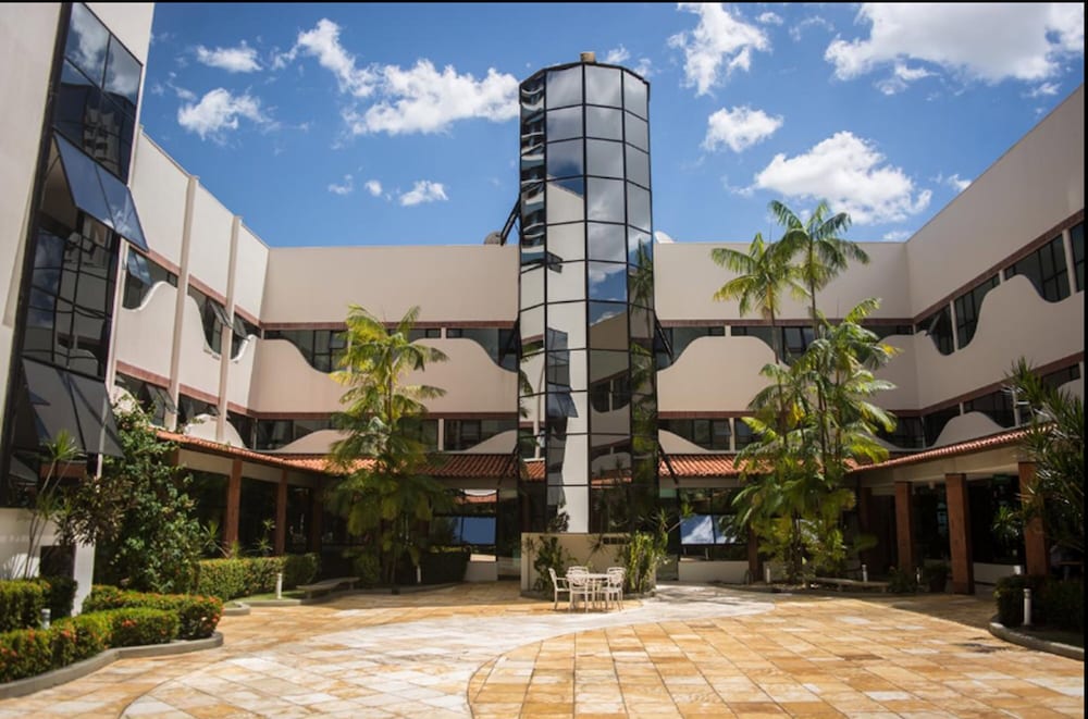 Brisamar Hotel 68/69