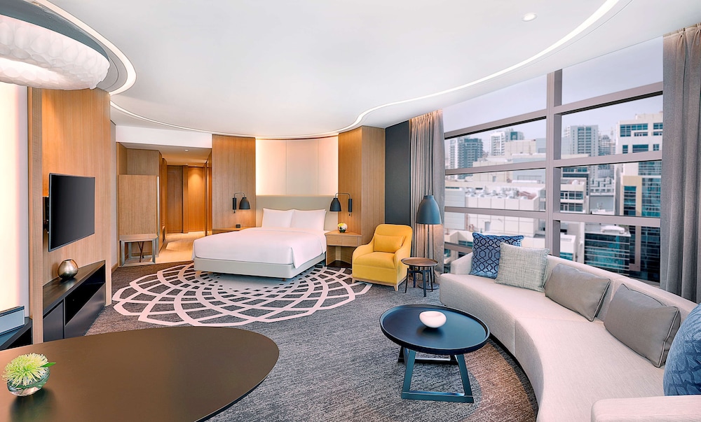Doubletree by Hilton Dubai Business Bay 35/65