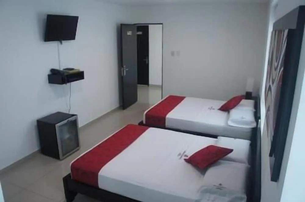 Hotel Monaco Real 22/50