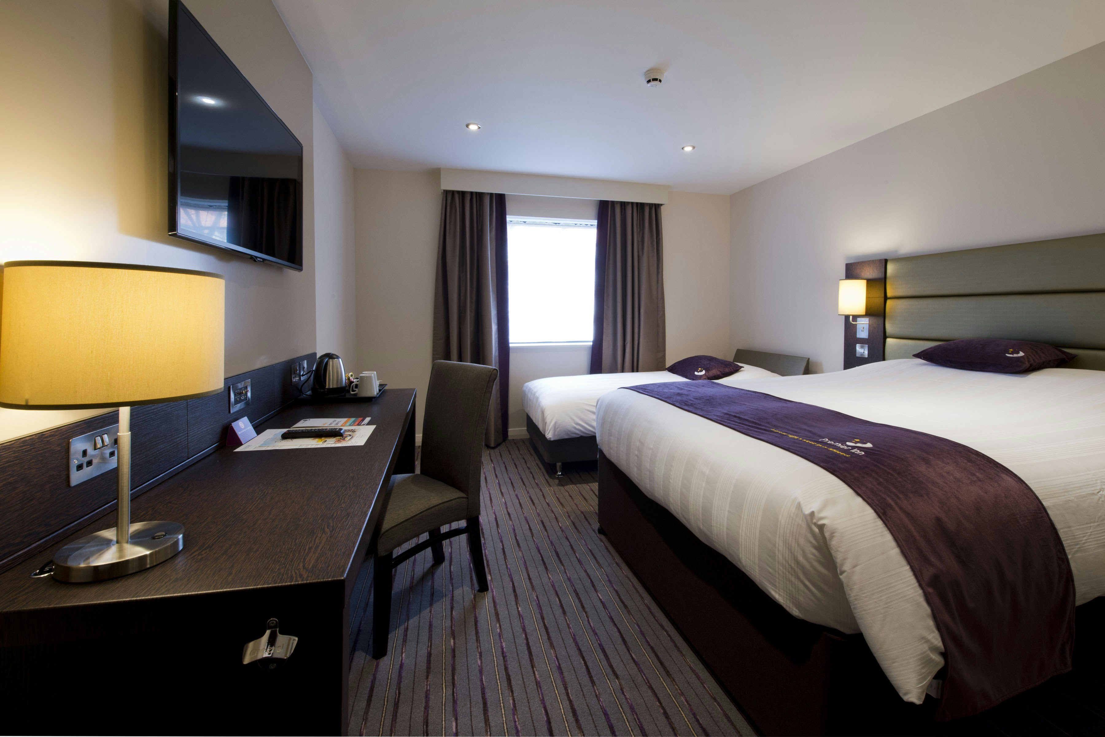 Premier Inn London Clapham 16/35