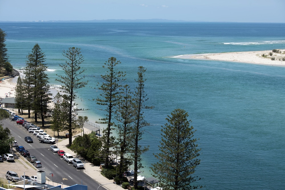 Breakfree Grand Pacific Caloundra 62/66