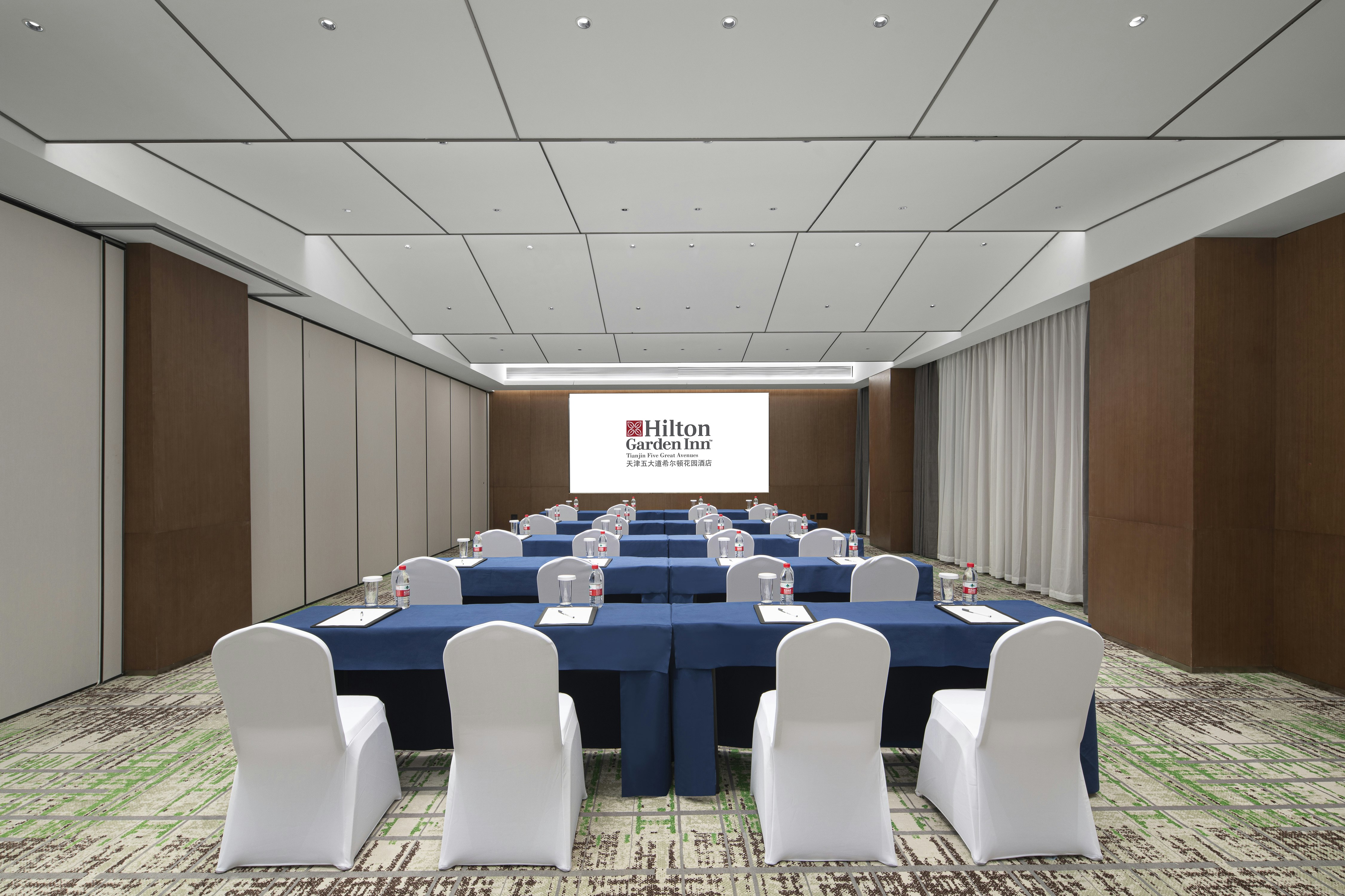 Hilton Garden Inn Tianjin Five Great Avenues 35/40