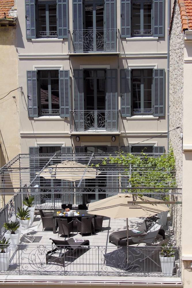 Golden Tulip Cannes de Paris 4/49