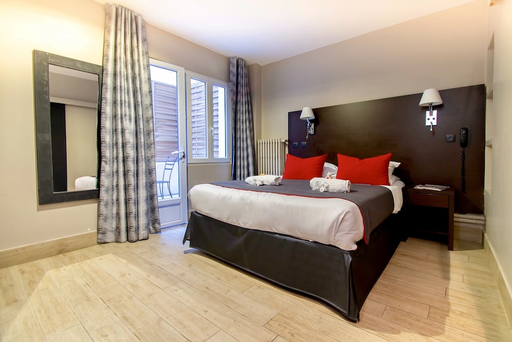 Migny Opera Montmartre Hotel 14/50