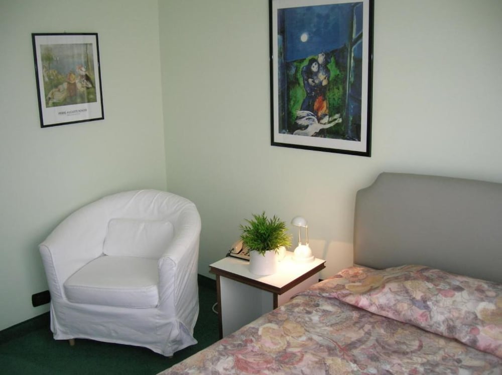 Hotel Molise 2 43/64