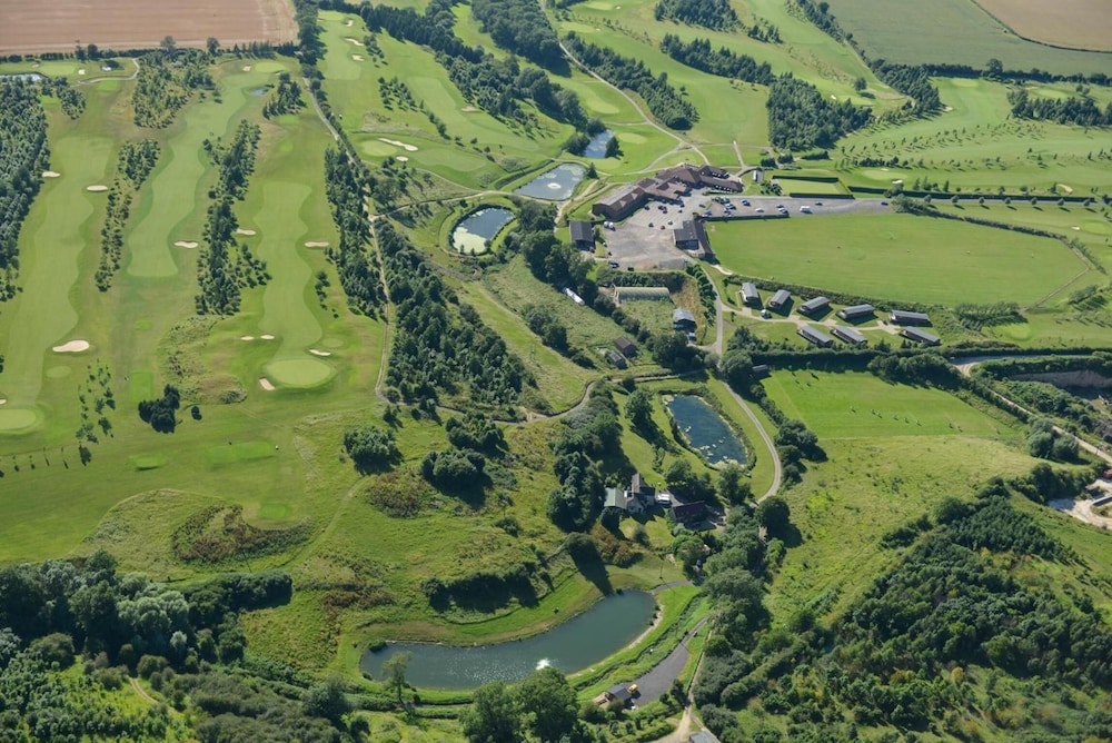Greetham Valley Hotel 33/66