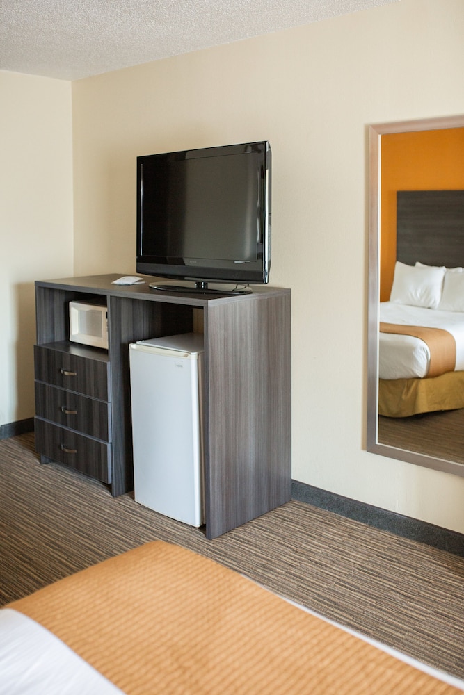 Best Western Royal Inn 7/52