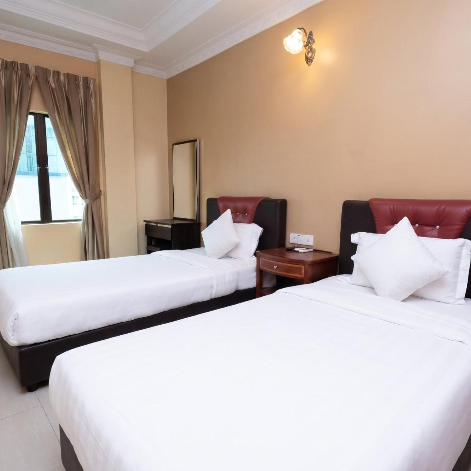 Swing & Pillows at Ayuni Hotel Bangi, Selangor 9/31