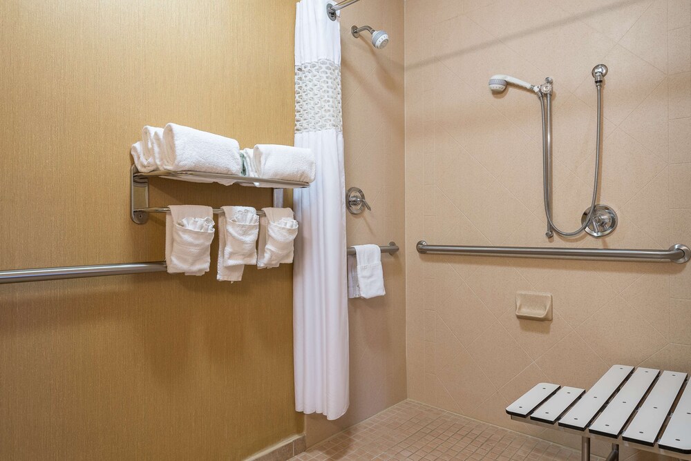 Hampton Inn And Suites Florence North I 95 Sc 10/48