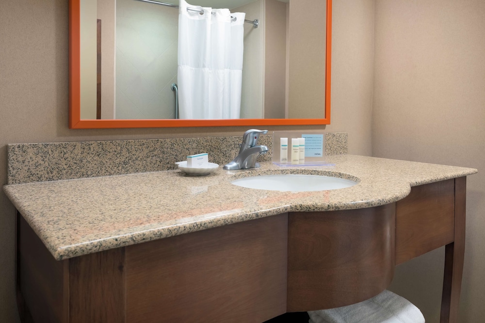 Hampton Inn Springfield South Enfield 19/49