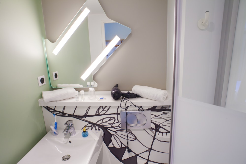 Ibis Budget Bordeaux Lormont 30/45