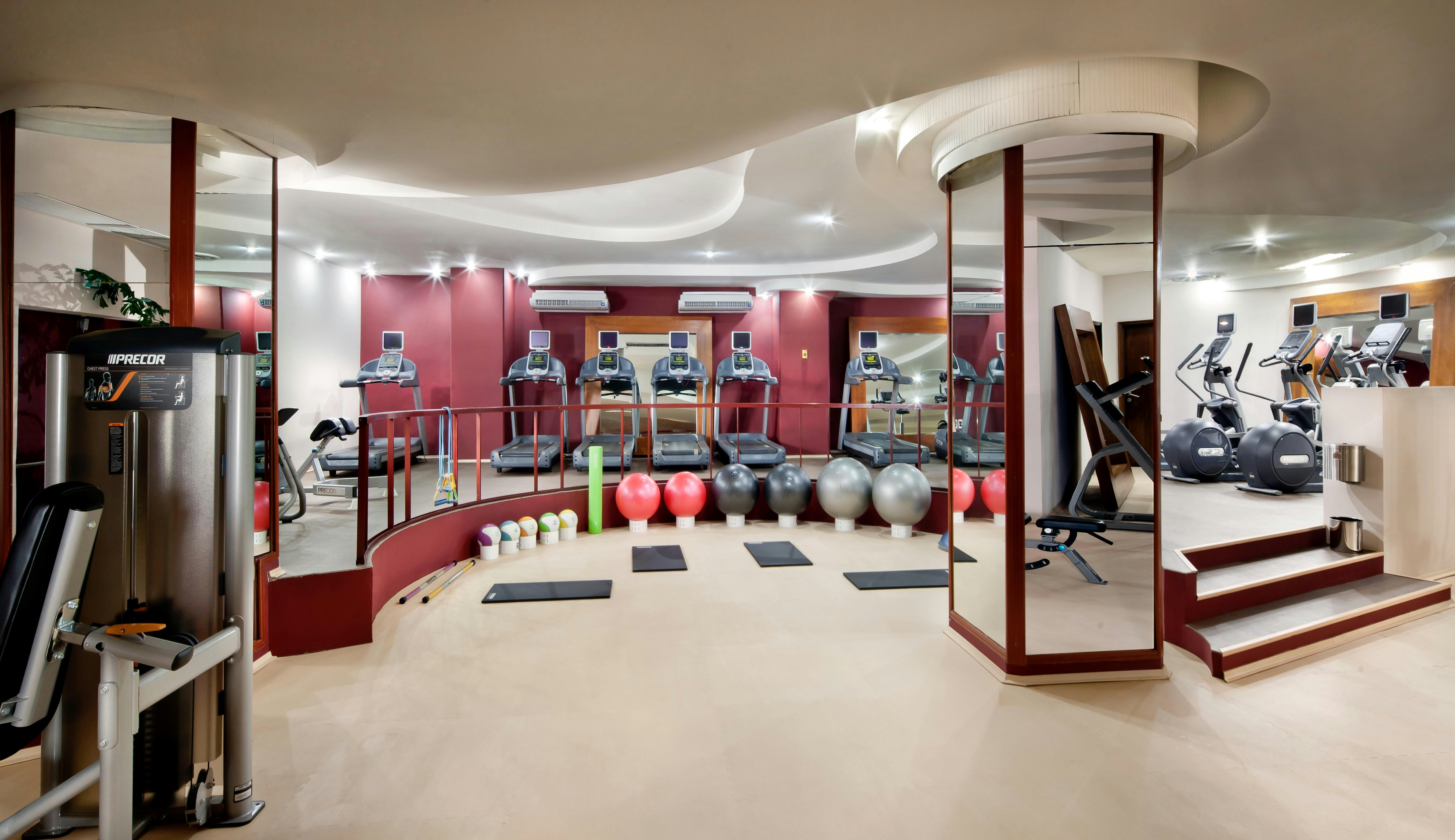 Hilton Yaounde 32/49