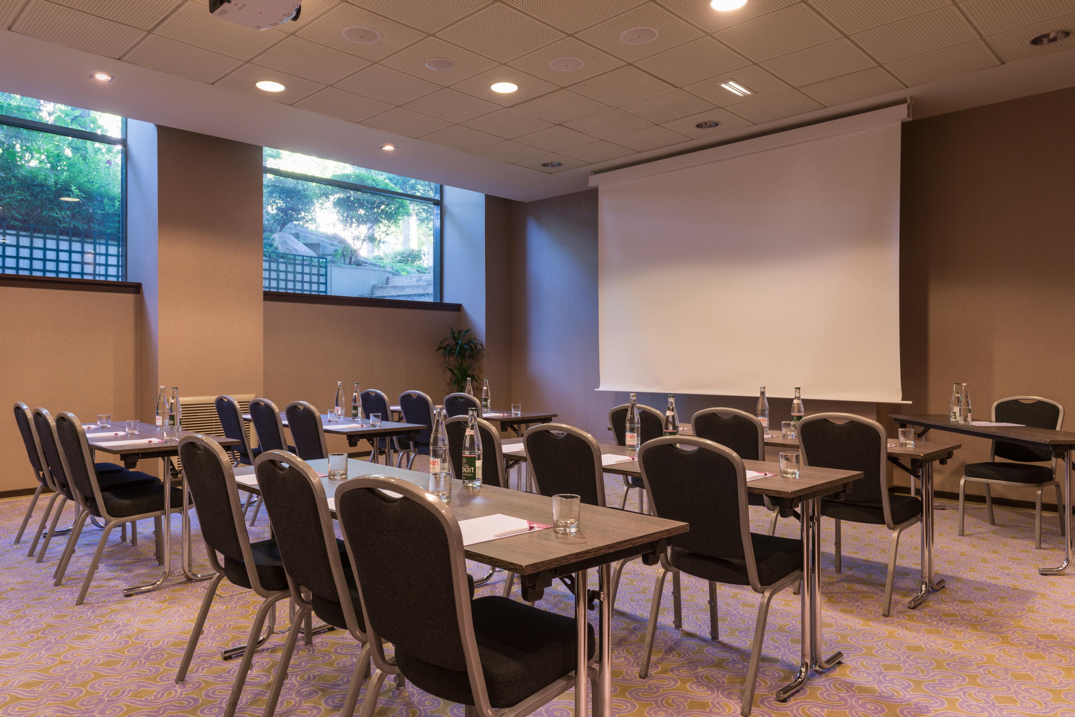 CROWNE PLAZA PARIS - NEUILLY 35/50