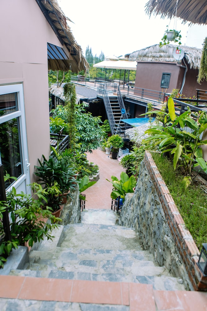 Catba Oasis Bungalows - Hostel 40/45