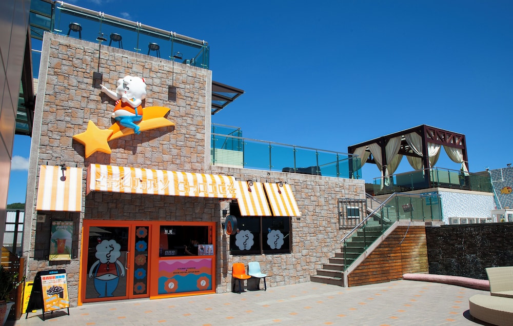 Rice Resort Hotel 5/50