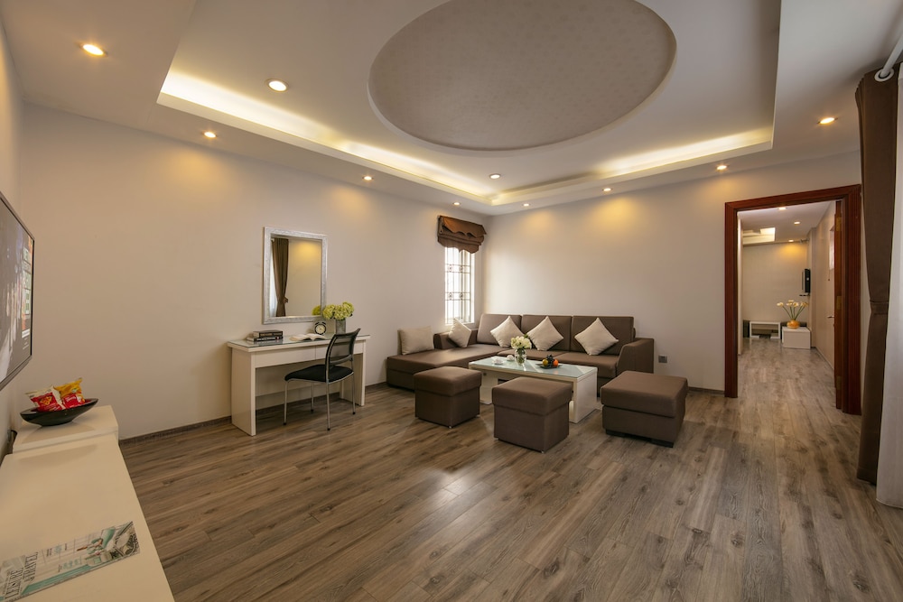 Emerald Hotel Hanoi 58/72