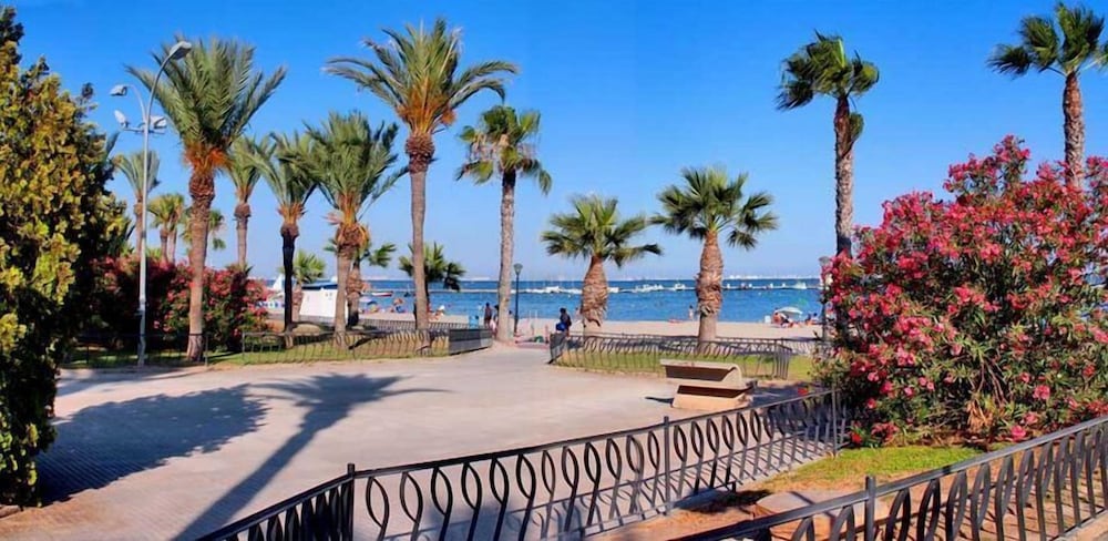 Monarque Costa Narejos Hotel 22/24