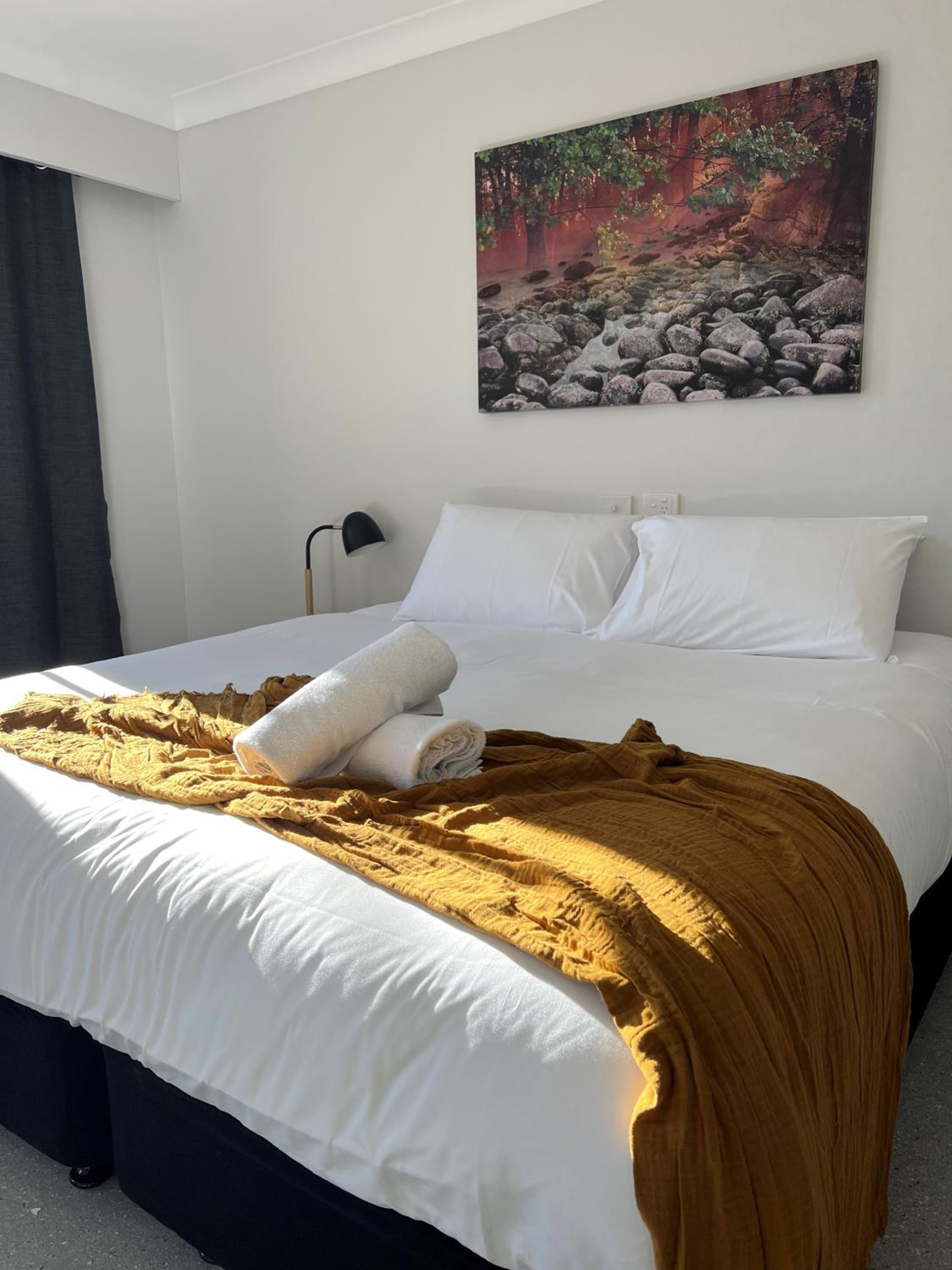 Room, King Bed