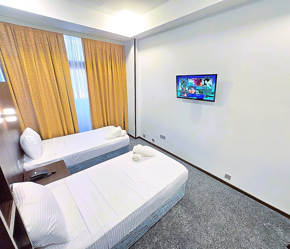 غرفة بسرير كوين بإطلالة على المدينة، Crossway Hotel Baku 3/9