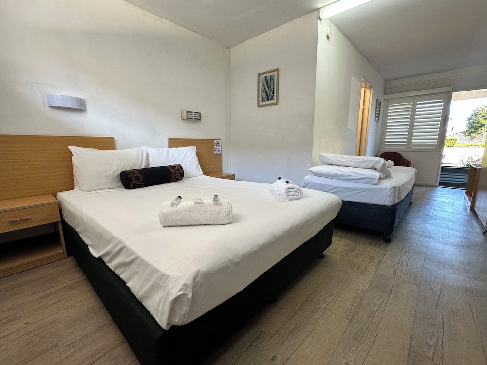AIRWAY MOTEL 18/50