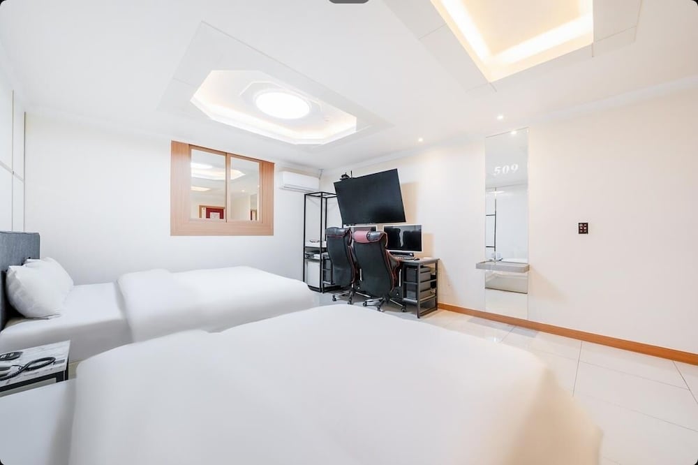 JM Hotel 31/66