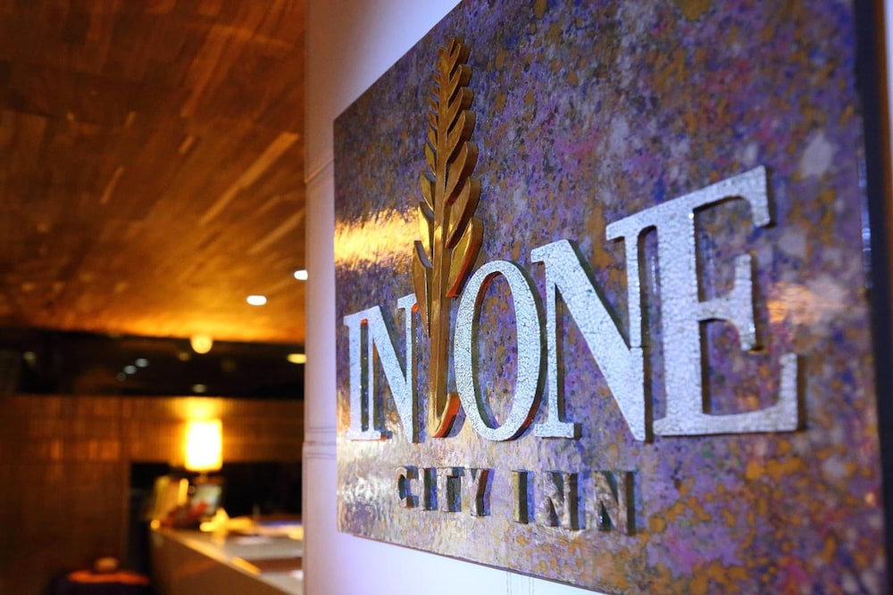 In One City Inn 20/50