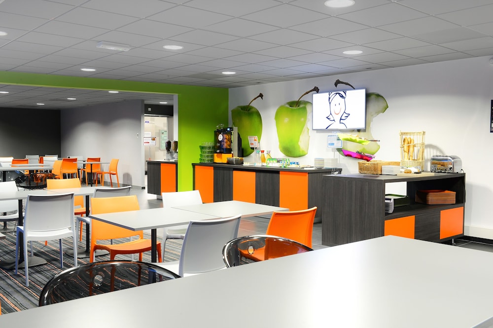 IBIS STYLES CAEN CENTRE GARE 42/60
