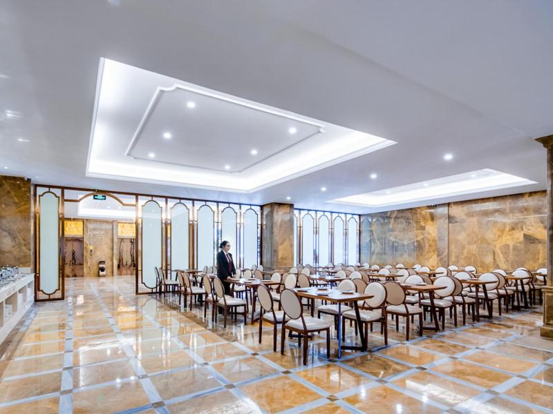 Vienna International Hotel (Jinjiang Airport) 20/34