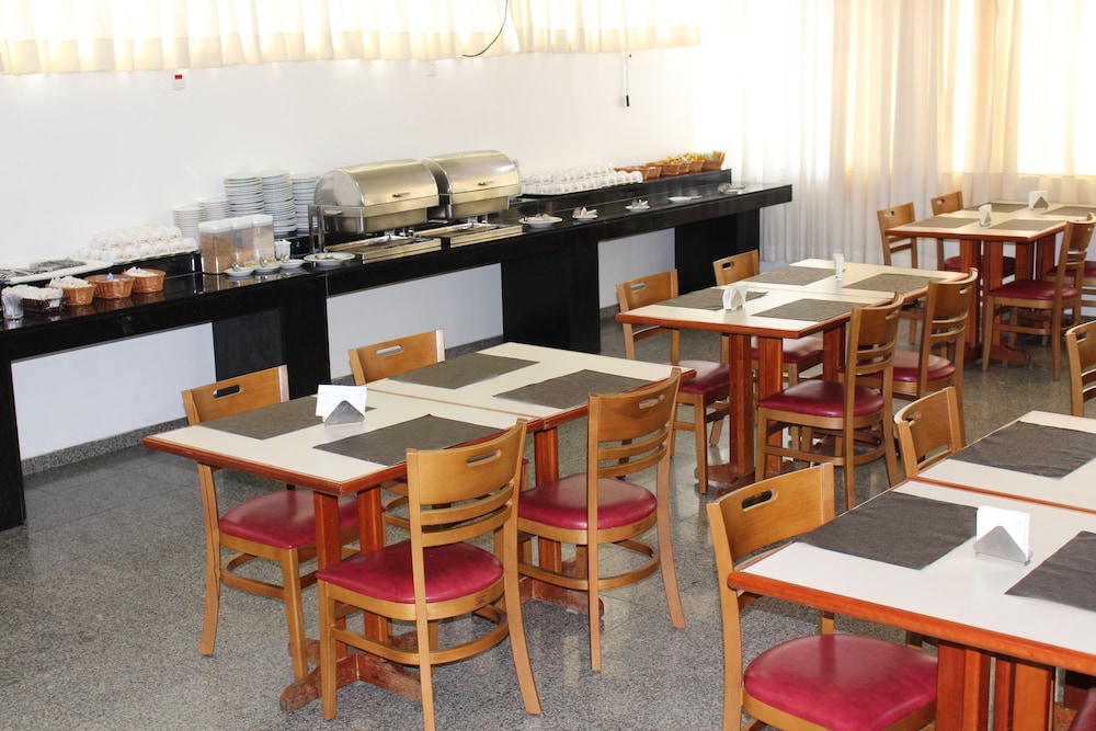 Fenix Hotel Campinas 41/57