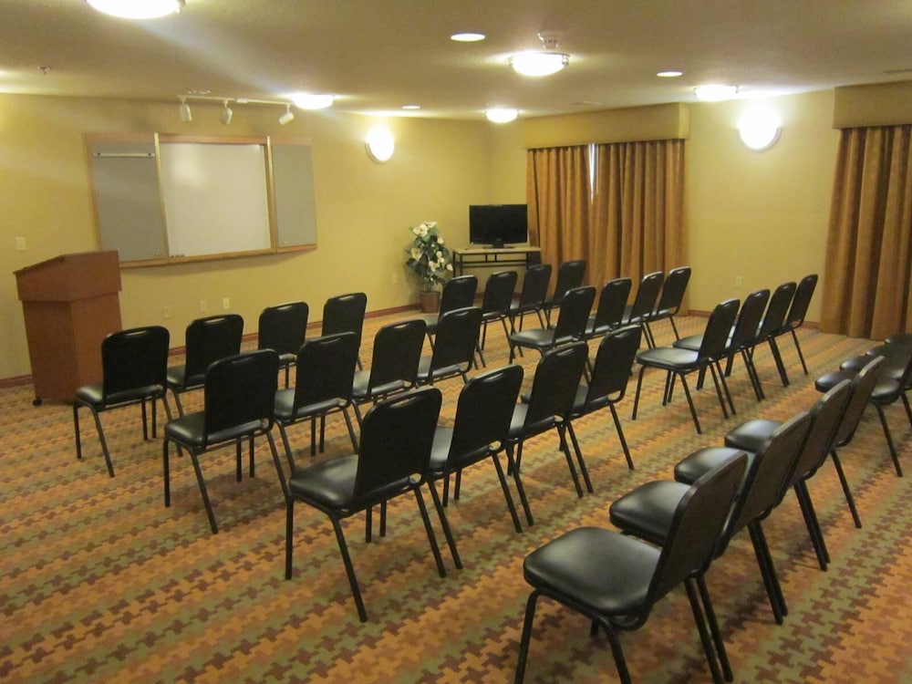 Best Western Plus Waco North 42/43